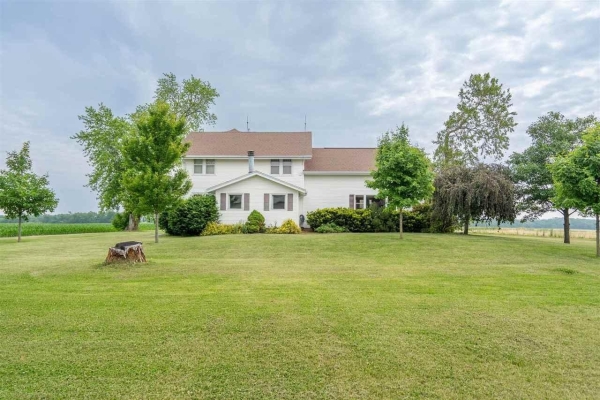Listing Image #1 - Others for sale at 9996 W Ave, Columbusjunction IA 52738