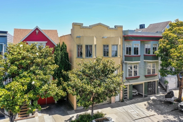 Listing Image #2 - Multi-family for sale at 2773-2777 Bryant Street, San Francisco CA 94110
