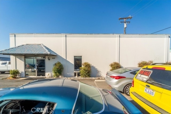 Listing Image #1 - Industrial for sale at 995 N Enterprise St, Orange CA 92867