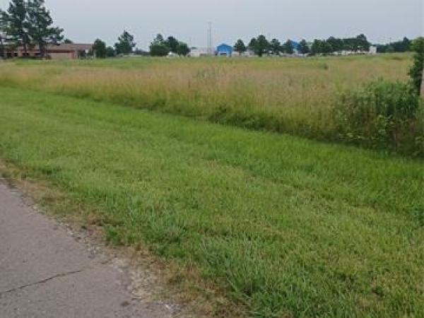 Listing Image #1 - Land for sale at Paul Carr Drive, Checotah OK 74426