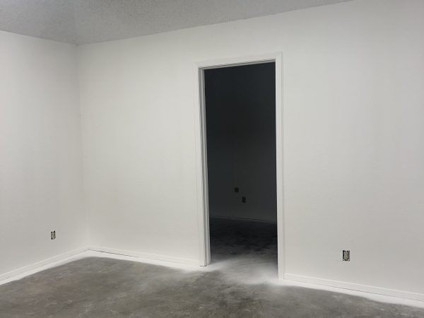 Listing Image #3 - Retail for sale at 115 E Archer Street, Jacksboro TX 76458
