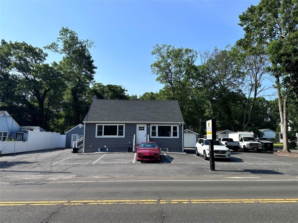 Listing Image #1 - Others for sale at 1430 Hallock Avenue, Port Jefferson Station NY 11776