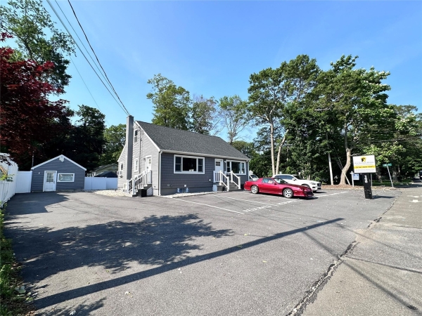 Listing Image #2 - Others for sale at 1430 Hallock Avenue, Port Jefferson Station NY 11776