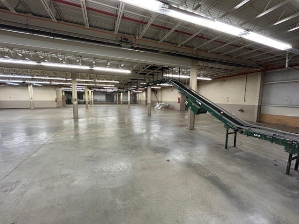 Listing Image #3 - Others for sale at 322 Commercial Ave., Ashland OH 44805 Listing Image #3 - Others for sale at 322 Commercial Ave., Ashland OH 44805