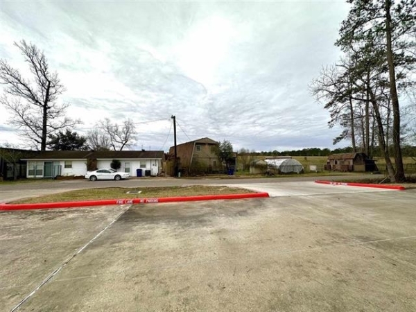 Listing Image #2 - Office for sale at 1860 S. Hwy. 96, Lumberton TX 77657