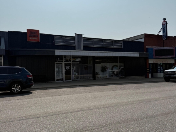 Listing Image #2 - Retail for sale at 107 S Main Street, Scottville MI 49454