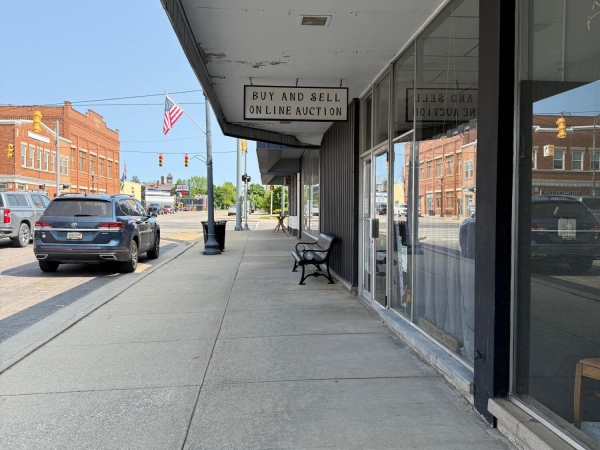 Listing Image #3 - Retail for sale at 107 S Main Street, Scottville MI 49454