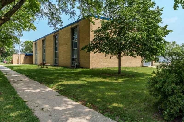 Listing Image #2 - Others for sale at 1033 Woodward Avenue, Beloit WI 53511