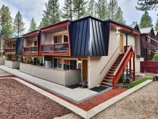 Listing Image #2 - Multi-family for sale at 866 Southwood Boulevard, Incline Village NV 89451