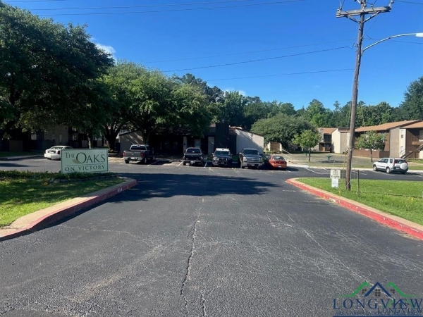 Listing Image #2 - Others for sale at 2800 Victory Drive, Marshall TX 75670