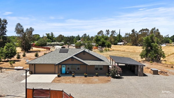 Listing Image #3 - Others for sale at 8124 Carlee Drive, Los Molinos CA 96055