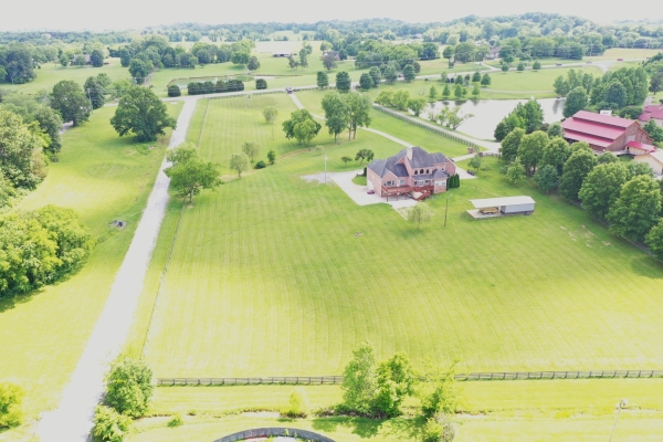 Listing Image #2 - Others for sale at 1616 Long Hollow Pike, Gallatin TN 37066