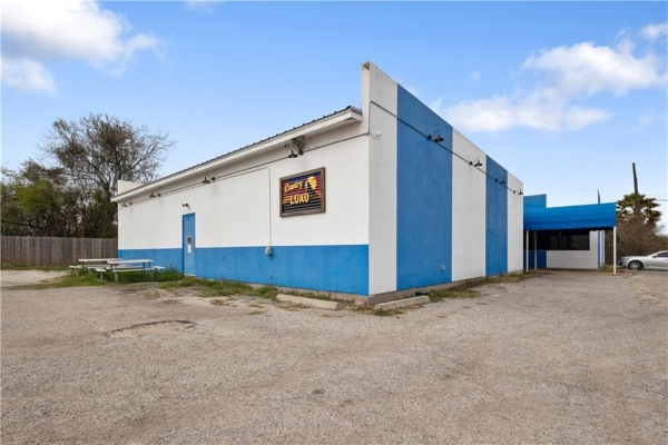 Listing Image #2 - Industrial for sale at 115 S University Blvd., Kingsville TX 78363