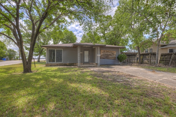 Listing Image #3 - Others for sale at 1415 Jackson Street, New Braunfels TX 78130
