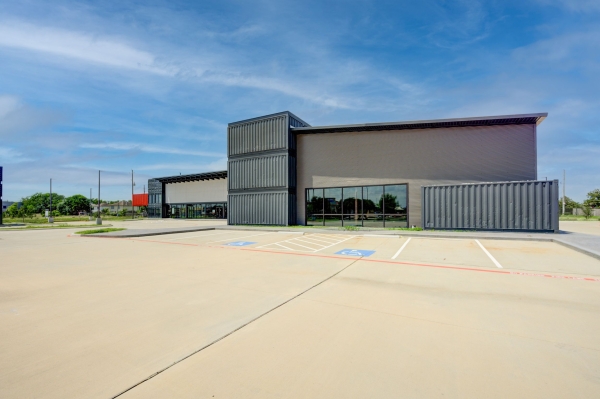Listing Image #3 - Retail for sale at 9802 Antonie, Houston TX 77086