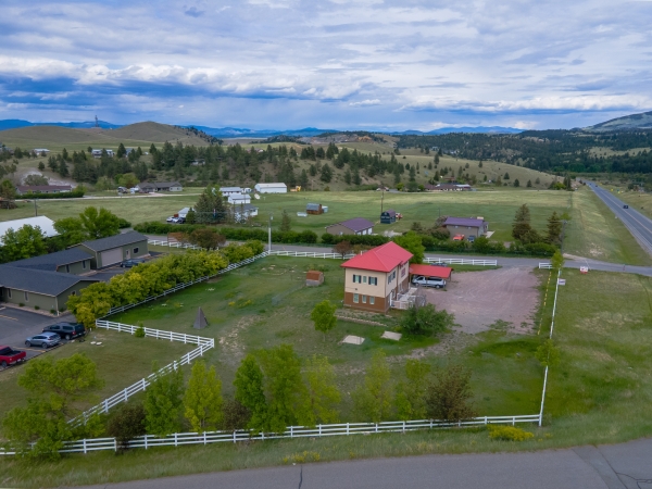 Listing Image #2 - Others for sale at 3 Microwave Rd, Clancy MT 59634