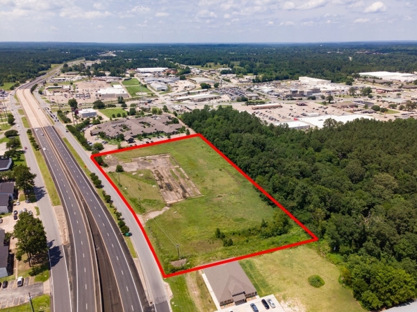 Listing Image #3 - Land for sale at R122325 South John Redditt Drive, Lufkin TX 75904