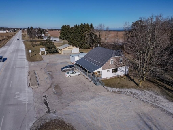 Listing Image #3 - Retail for sale at N4494 Hwy 42, Kewaunee WI 54216