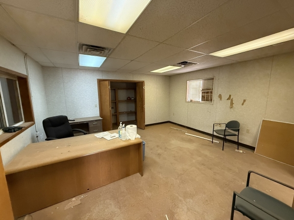 Listing Image #3 - Industrial for sale at 125 N 22nd St, Lamesa TX 79331