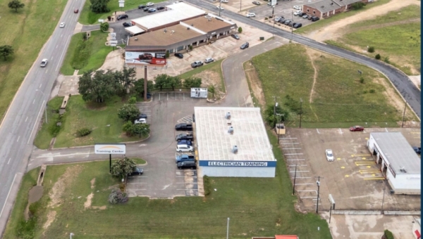 Listing Image #2 - Retail for sale at 465 E Central Texas Expressway, Harker Heights TX 76548