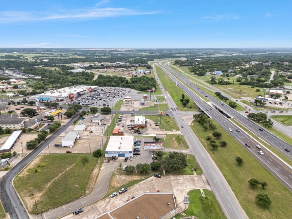 Listing Image #3 - Retail for sale at 465 E Central Texas Expressway, Harker Heights TX 76548