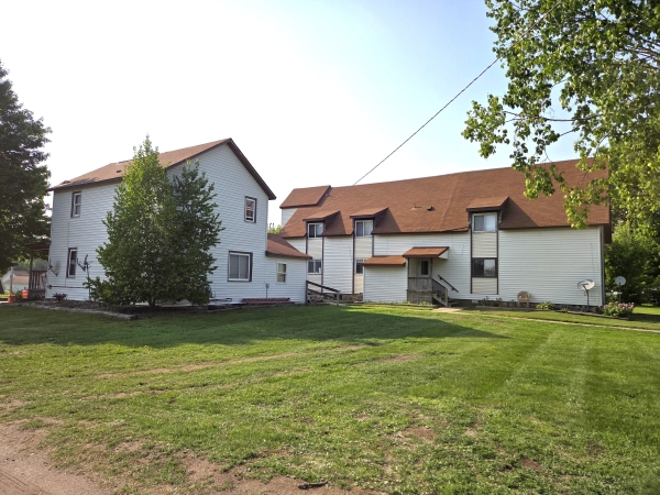 Listing Image #3 - Multi-family for sale at 571/575/577 S. Lake Ave., Phillips WI 54555