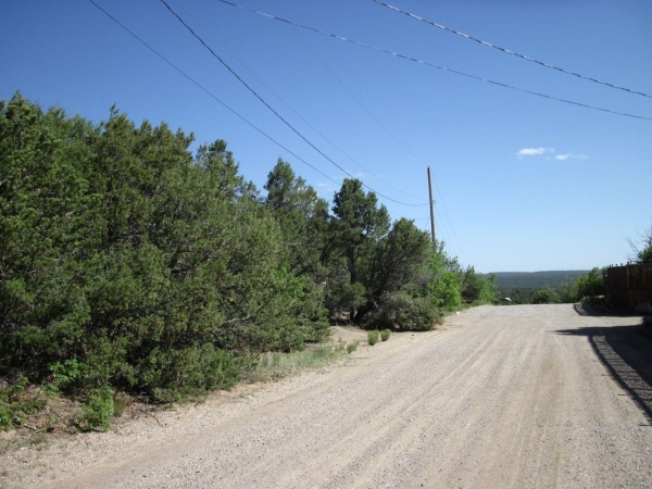 Listing Image #1 - Others for sale at 8 & 10 Roadrunner Road, Tijeras NM 87059