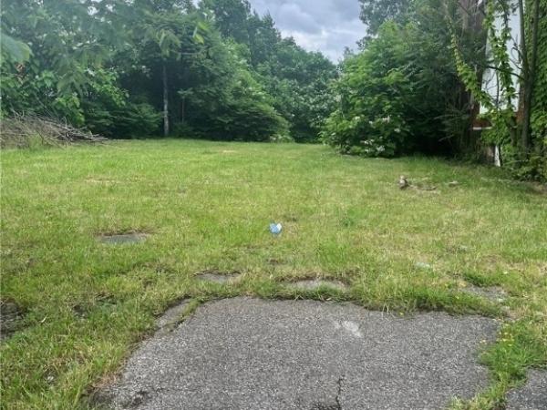Listing Image #3 - Others for sale at 12808 Kinsman Road, Cleveland OH 44120