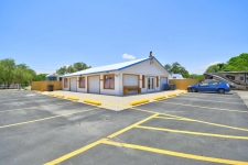 Retail for sale in Peralta, NM