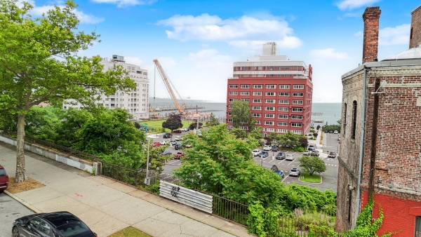 Listing Image #2 - Land for sale at 0 Bay Street, Staten Island NY 10301
