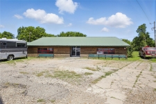 Retail property for sale in Pecan Gap, TX
