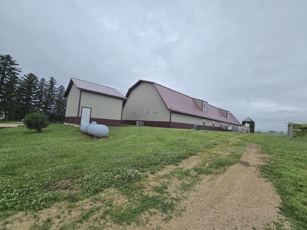 Listing Image #3 - Industrial for sale at S3426 Peterson Ln, Jefferson WI 54665