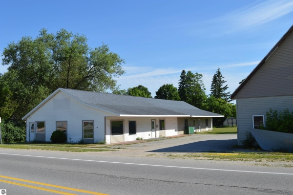Listing Image #3 - Others for sale at 305 Elm Street, Kalkaska MI 49646