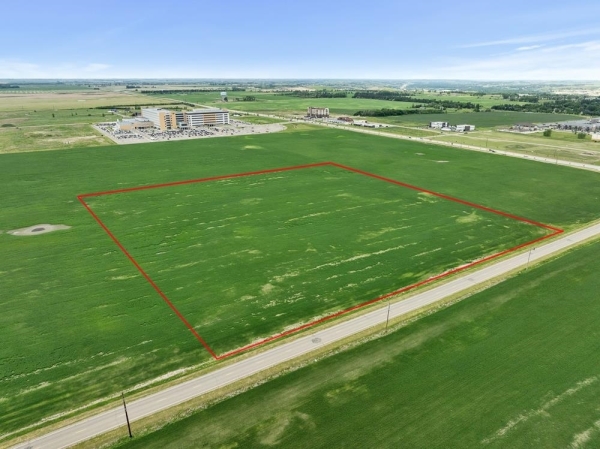 Listing Image #2 - Land for sale at TBD 16th St SW, Minot ND 58701