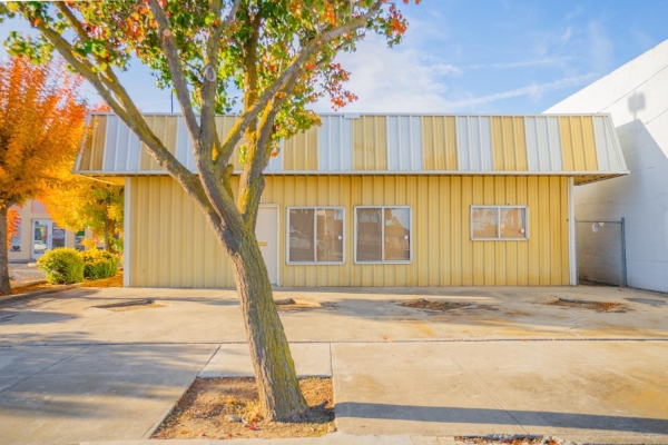 Listing Image #2 - Others for sale at 713 I Street, Los Banos CA 93635