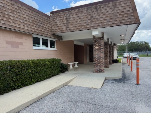 Listing Image #2 - Office for sale at 500 Memorial Circle, Ormond Beach FL 32174