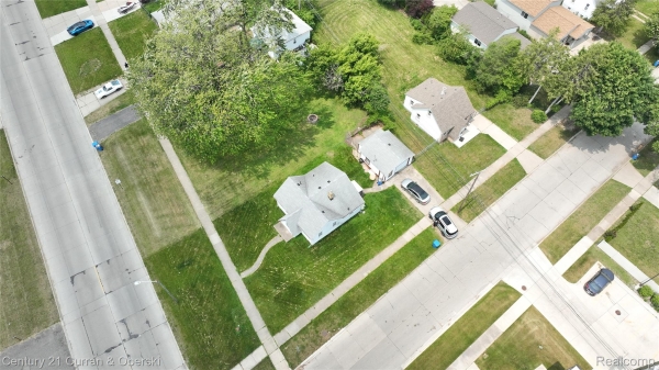Listing Image #3 - Others for sale at 24430 Ann Arbor Trail, Dearborn Heights MI 48127