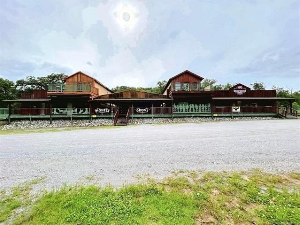 Listing Image #2 - Others for sale at 6753 E 620 Road, Locust Grove OK 74352
