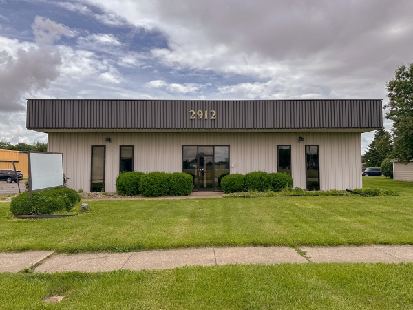 Listing Image #2 - Office for sale at 2912 Stanton St, Springfield IL 62703