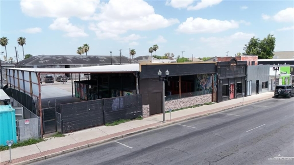 Listing Image #2 - Retail for sale at 407 S. 17th Street, McAllen TX 78501