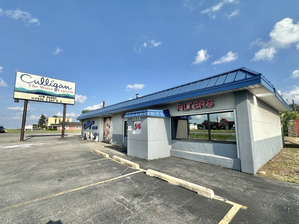 Listing Image #1 - Retail for sale at 2215 West Lincoln Highway, Merrillville IN 46410
