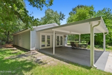 Listing Image #2 - Office for sale at 392 Clarence Avenue, Pass Christian MS 39571