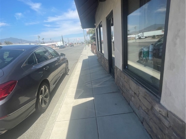 Listing Image #3 - Retail for sale at 422 E Ramsey Street, Banning CA 92220