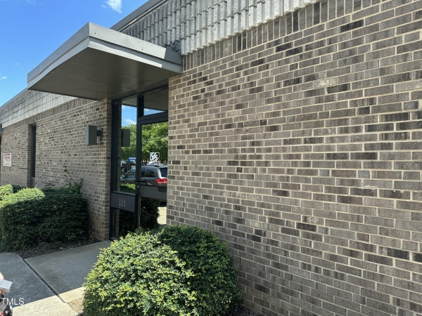 Listing Image #3 - Office for sale at 114 S Maple St Street, Graham NC 27253