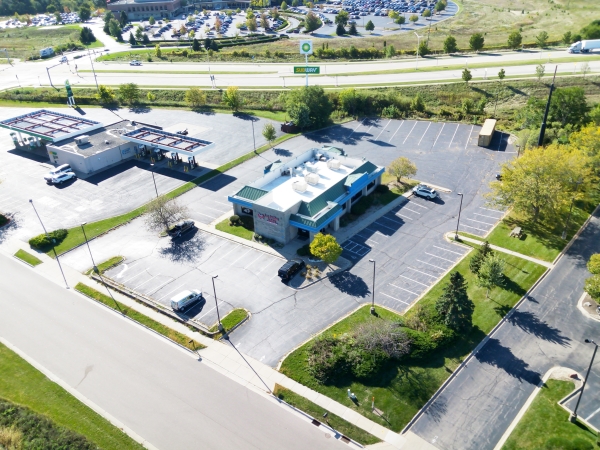 Listing Image #3 - Retail for sale at 632 Midland Rd, Janesville WI 53546
