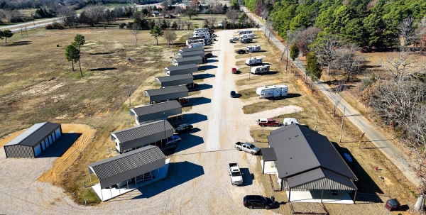 Listing Image #1 - Others for sale at 1500 Roebuck Rd, Hugo TX 74743