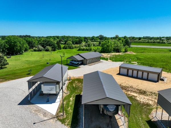 Listing Image #2 - Others for sale at 1500 Roebuck Rd, Hugo TX 74743