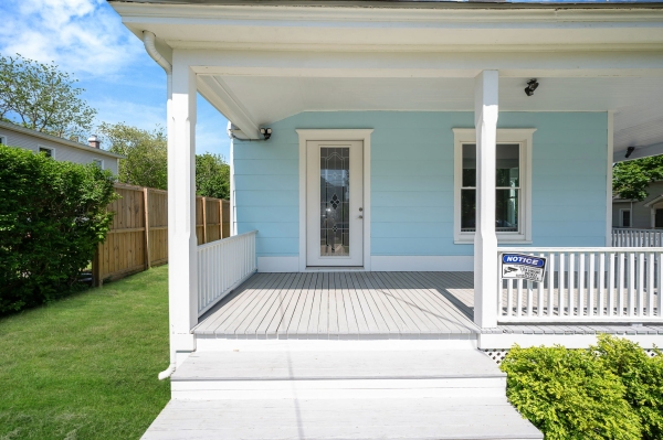 Listing Image #3 - Others for sale at 434 Griffing Ave, Riverhead NY 11901