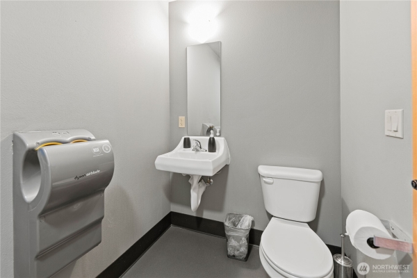 Listing Image #2 - Office for sale at 305 Blair, Friday Harbor WA 98250