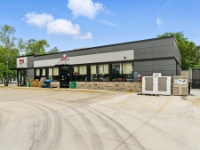 Listing Image #3 - Retail for sale at 1441 N 26th St, Sheboygan WI 53081